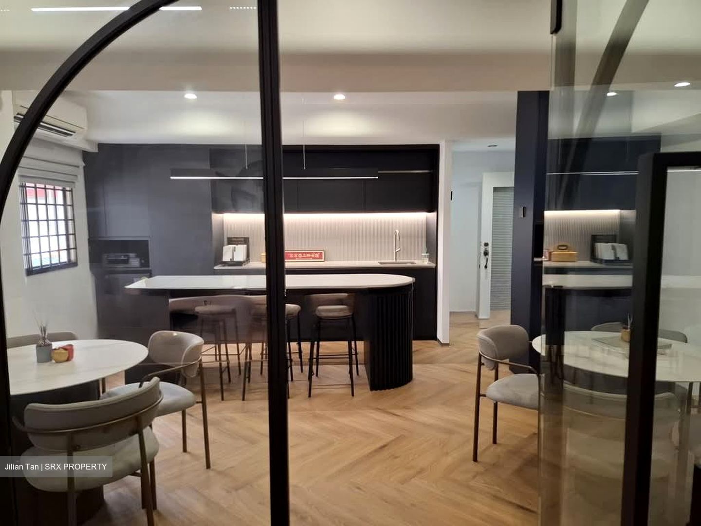 Giffard Mansions (D12), Office #575883311